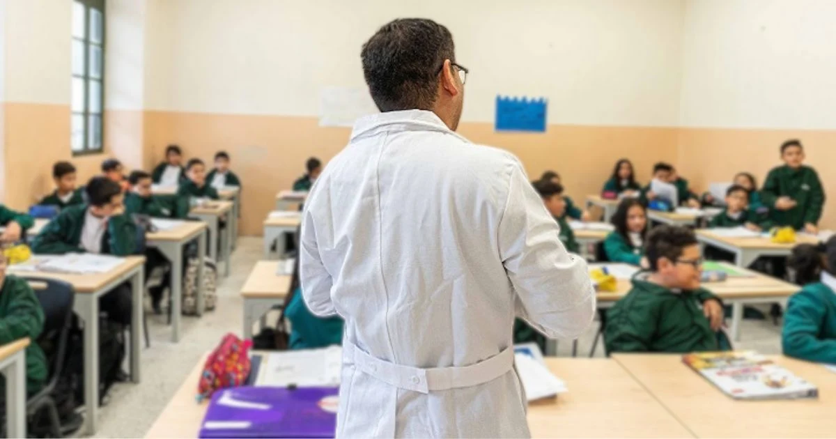 Profesores en Colombia recibirán importantes bonificaciones en 2025: calendario de pagos revelado