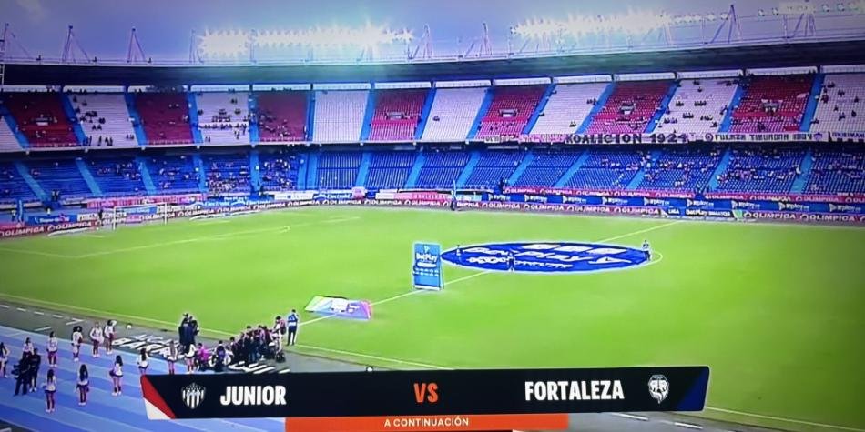 “¡Severo tifo!”: Fortaleza trolea a Junior por baja asistencia en el Metropolitano