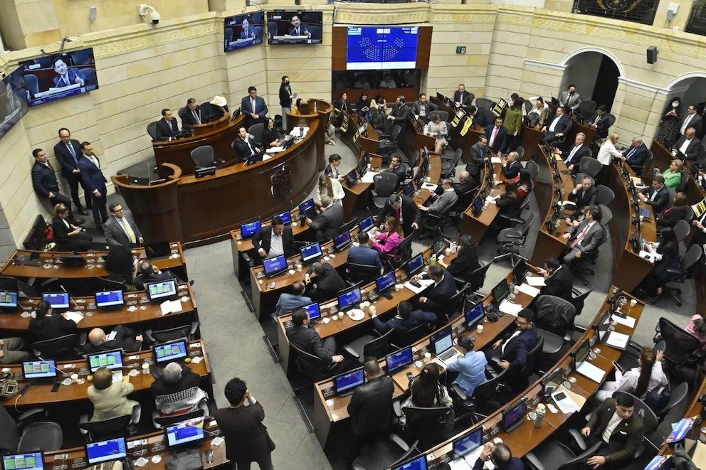 Empresarios advierten: “La reforma laboral de Petro no puede hundirse otra vez”
