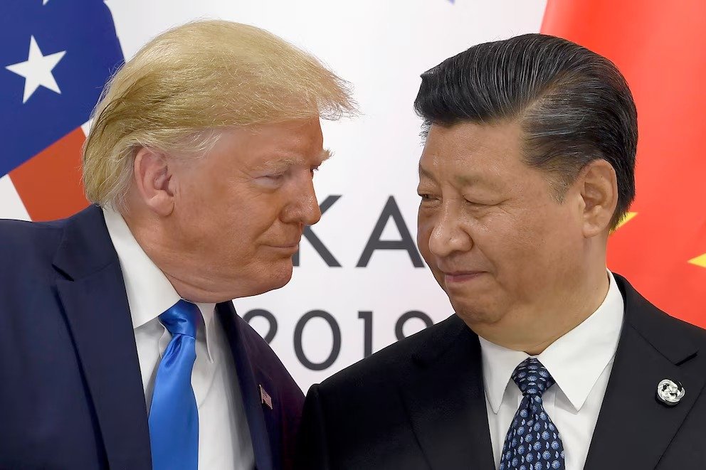 EE.UU. y China se reúnen en Suiza para aliviar tensiones comerciales tras guerra arancelaria