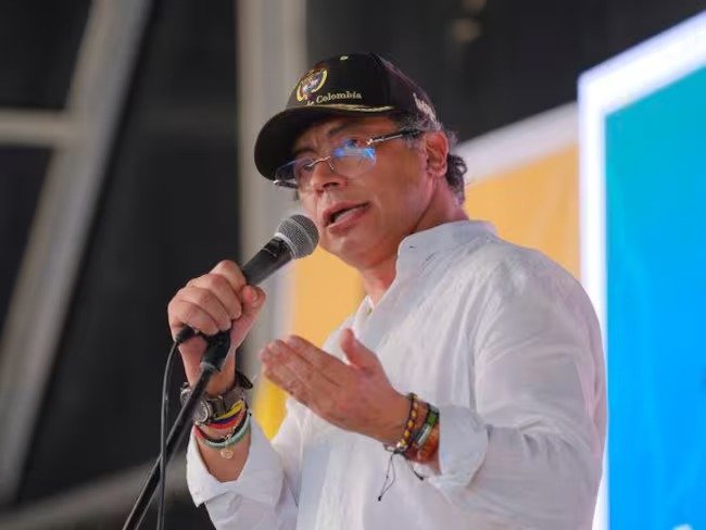 Petro lanza advertencia a empresas de gas: podrían ser intervenidas por especulación con tarifas