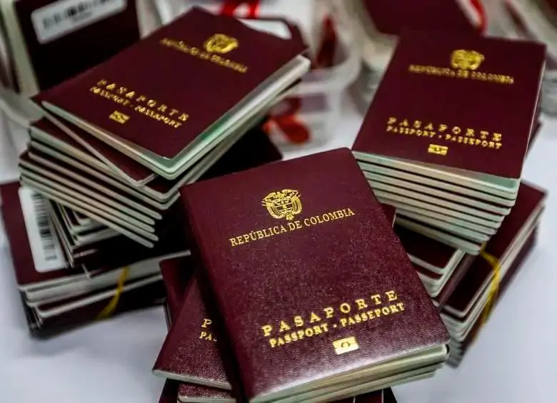 ¿Sin pasaporte en septiembre? Contraloría lanza alerta por inminente crisis en expedición de documentos