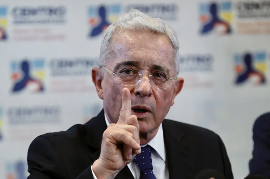 Uribe condenado: por primera vez un expresidente colombiano es hallado culpable de manipular testigos