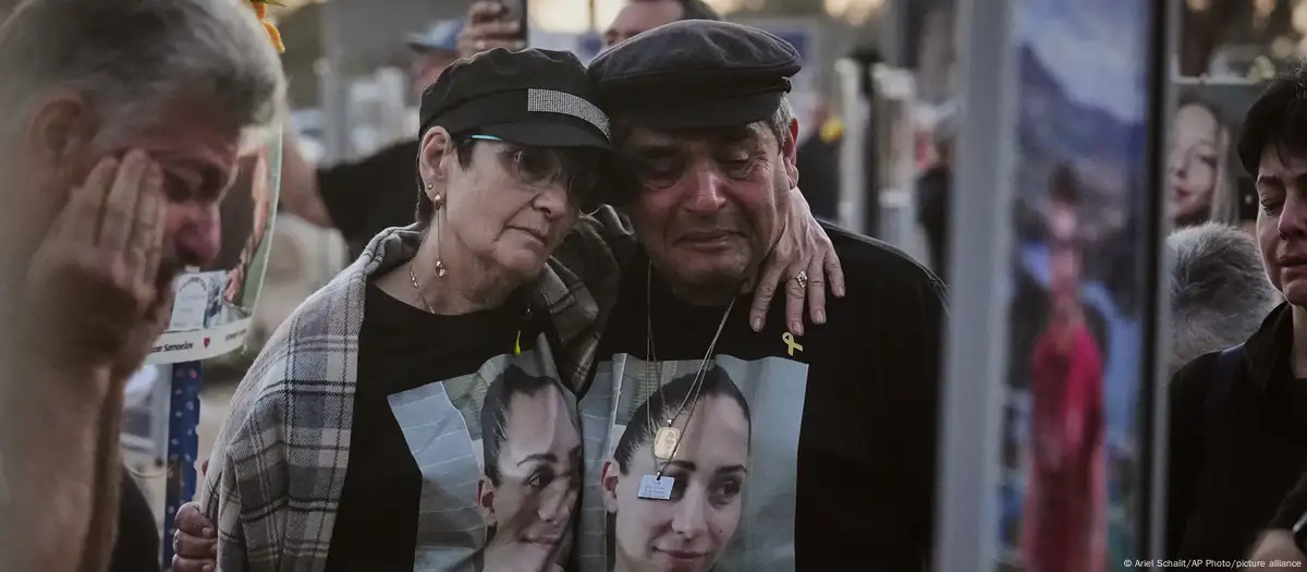 A las 6:29 volvió el silencio: Israel recuerda el ataque más letal de su historia mientras se reabren conversaciones de paz