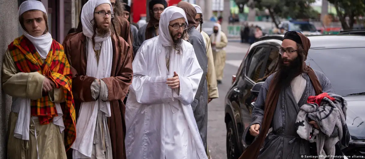 Operación en Antioquia revela una oscura red: rescatan a 17 niños vinculados a la secta Lev Tahor