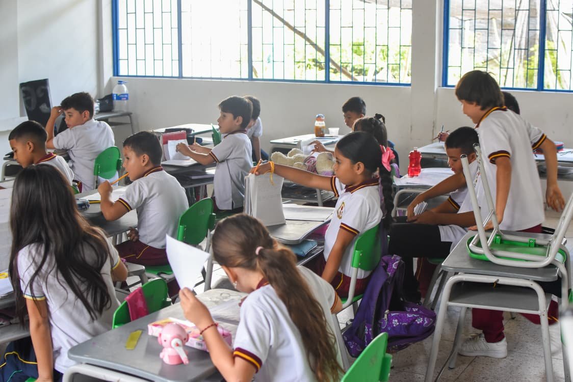 Ibagué sorprende: supera a Bogotá y Medellín en cobertura educativa, según nuevo índice nacional